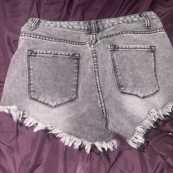 Distressed Gray Denim Shorts - Picture 3 of 3